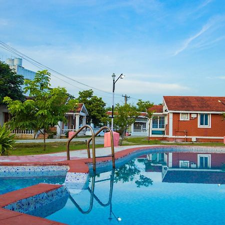 Mamalla Kudil Resort マハーバリプラム エクステリア 写真